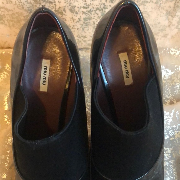 LIKE NEW MIU MIU BLACK PATENT SLIP ON STILETTO!! - Picture 3 of 8